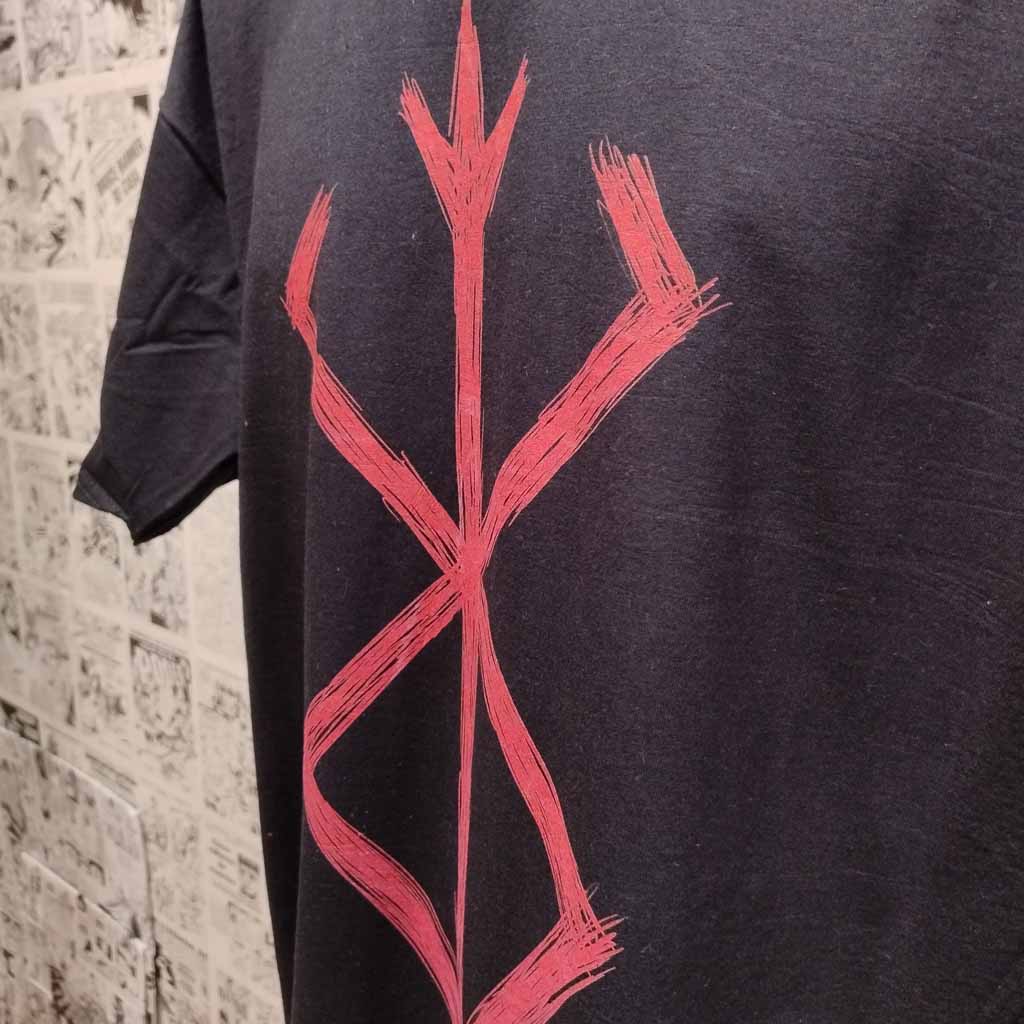 camiseta anime berserk