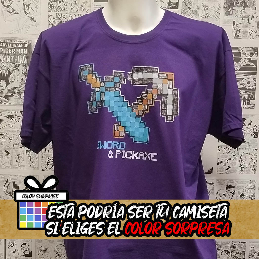 Camiseta Pico y Espada Pixel Art | Videojuego Minecraft | Mujer - Hombre Frontal