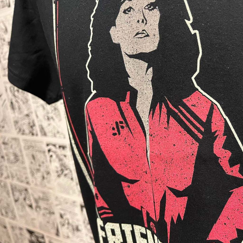 Camiseta Diana | Serie V | Mujer | Kool Things -  Detalle