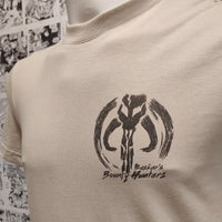 Camiseta Mando y Baby Yoda Serie TV Mandaloriano | Mujer - Delante Detalle
