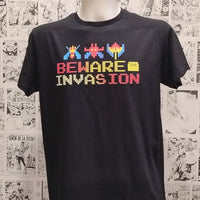 Camiseta Beware Invasion | Videojuego Galaga | Hombre - Camiseta Beware Videojuego Galaga Frontal