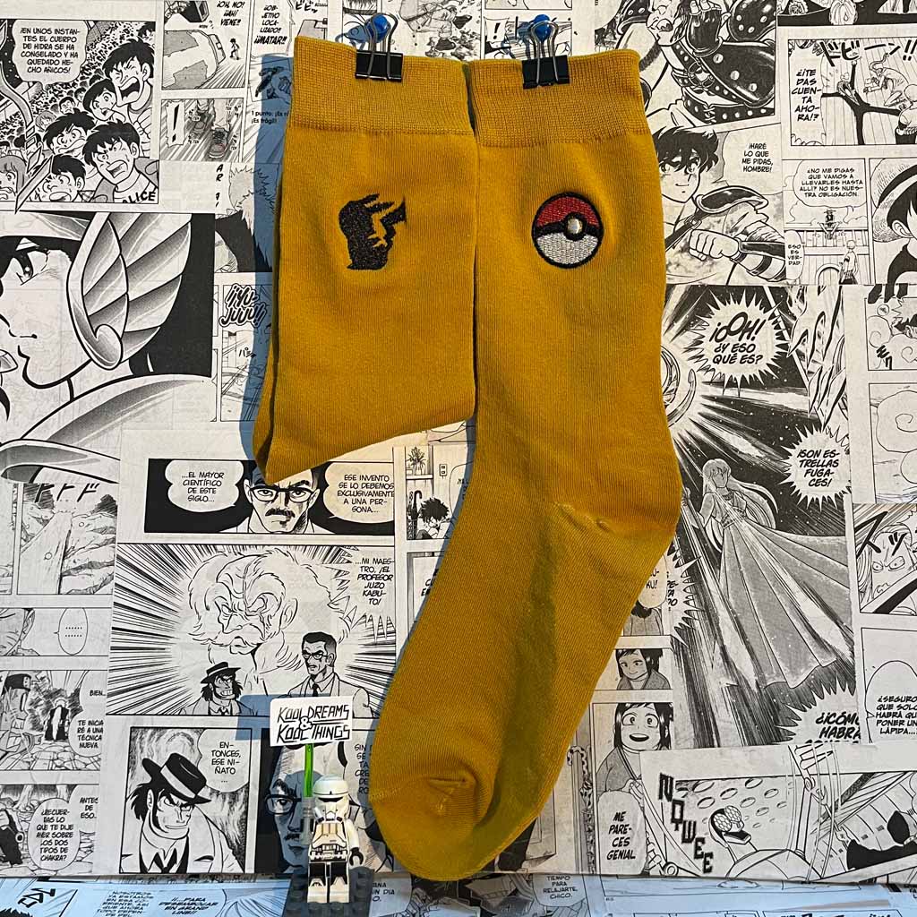 Calcetines de la Talla 39-45 de Pikachu del Videojuego Pokémon